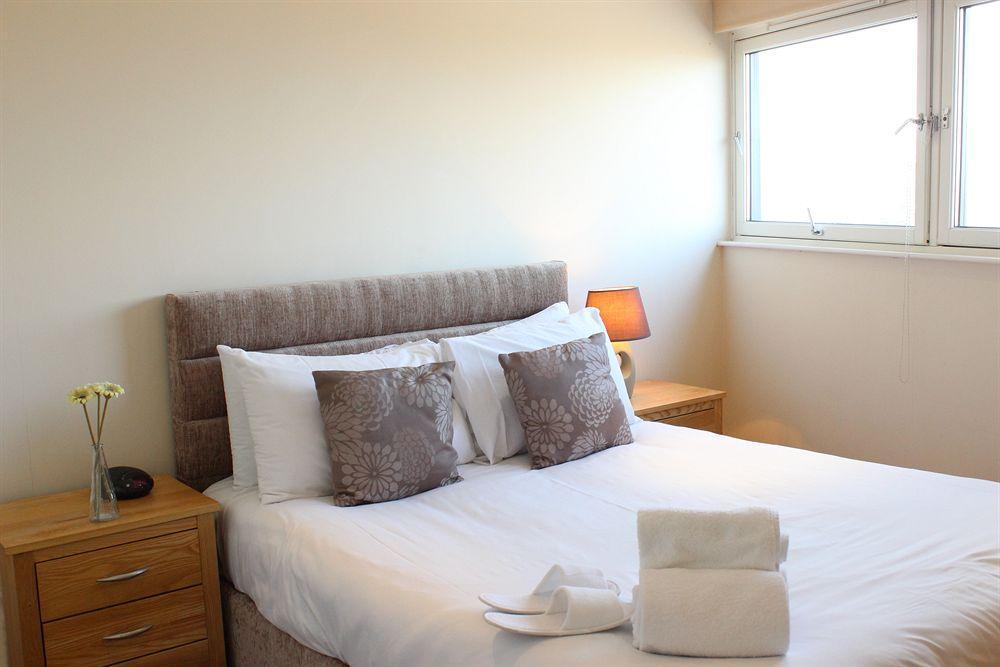Cotels At Vizion Serviced Apartments, Superfast Broadband, Central Location, Free Parking, Fully Equipped Kitchen Milton Keynes Exteriör bild