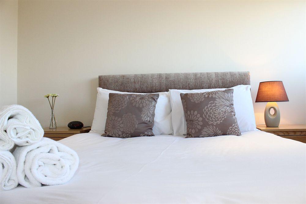 Cotels At Vizion Serviced Apartments, Superfast Broadband, Central Location, Free Parking, Fully Equipped Kitchen Milton Keynes Exteriör bild