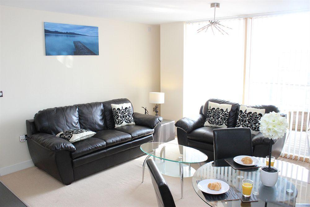 Cotels At Vizion Serviced Apartments, Superfast Broadband, Central Location, Free Parking, Fully Equipped Kitchen Milton Keynes Exteriör bild
