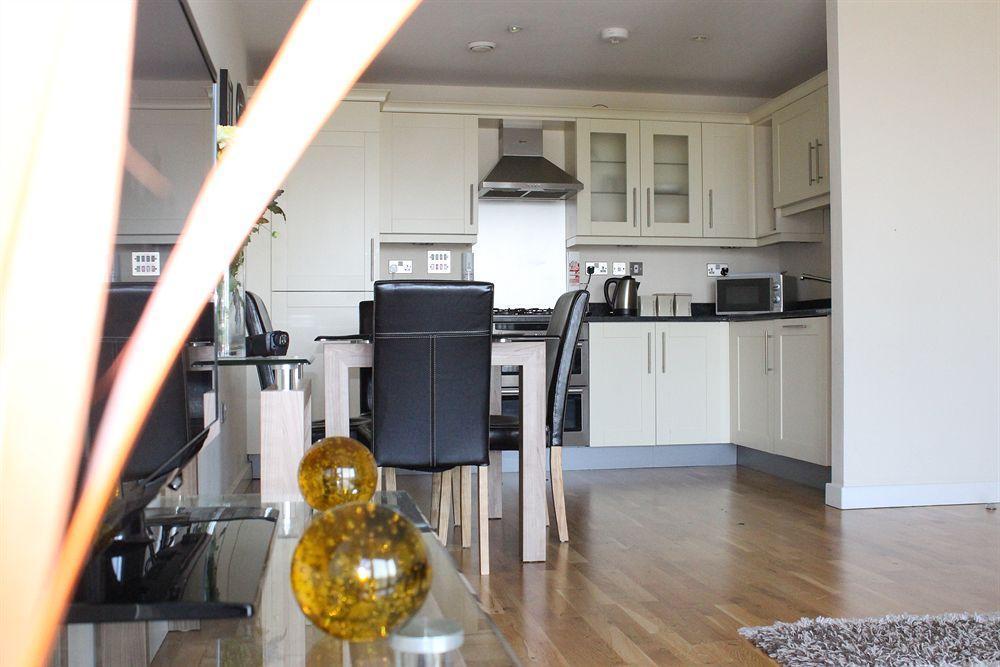 Cotels At Vizion Serviced Apartments, Superfast Broadband, Central Location, Free Parking, Fully Equipped Kitchen Milton Keynes Exteriör bild